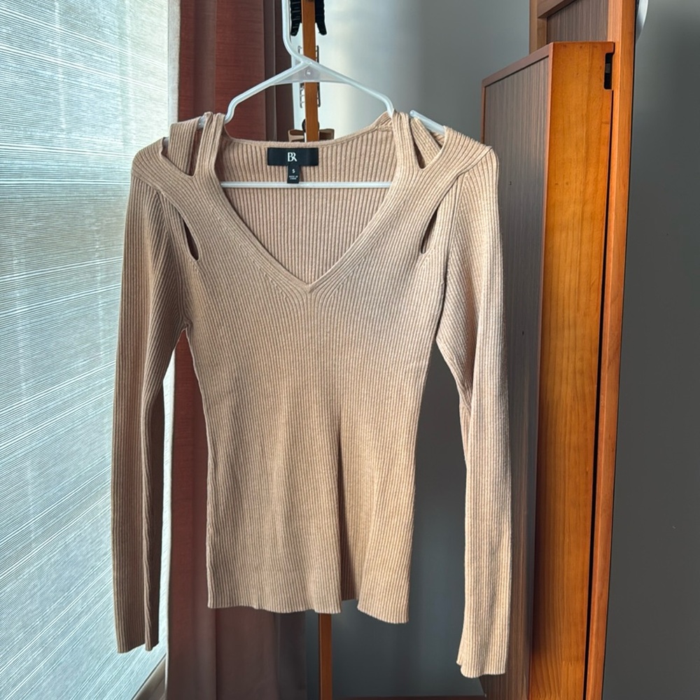 Banana republic cut out neck sweater